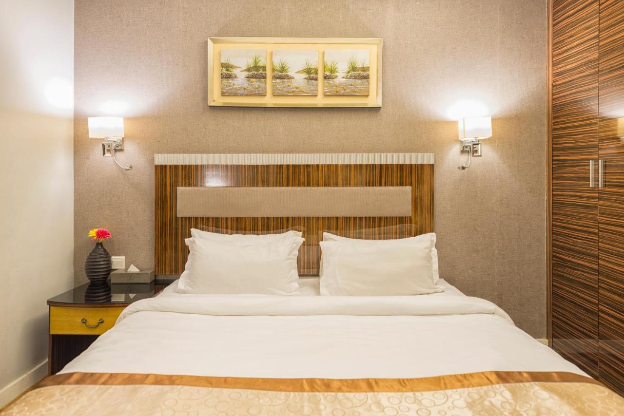 Elite Al Hamra - Al Cornich Aparthotel Jiddah Esterno foto
